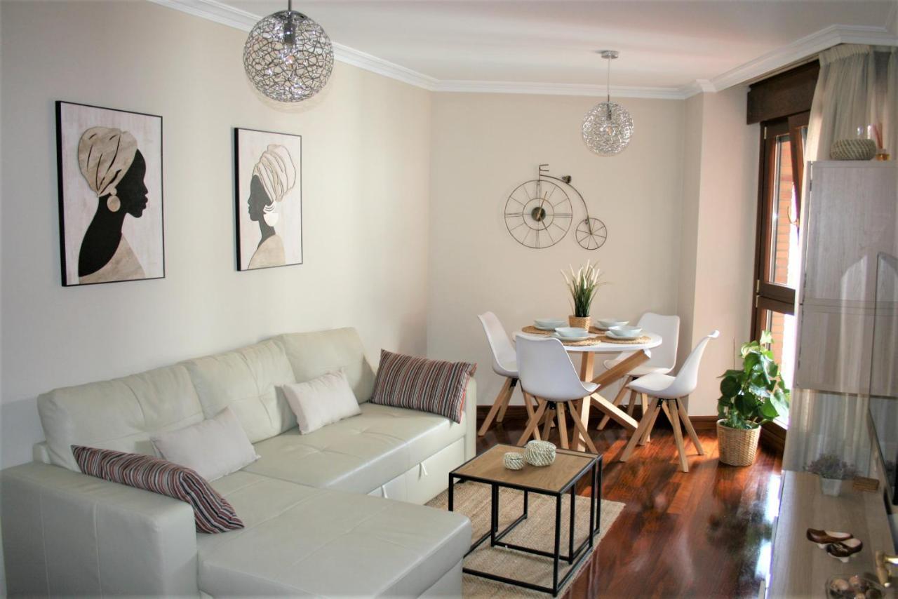 El Fuste Apartment Oviedo Exterior photo